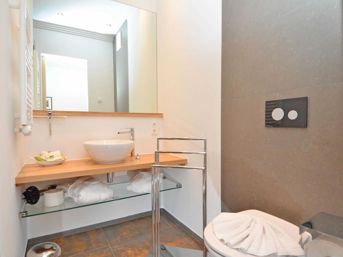 Villa "Johanna" Sellin - Wg13 Mit Kamin Und Zwei Balkonen Sellin (Rugen) Exterior foto