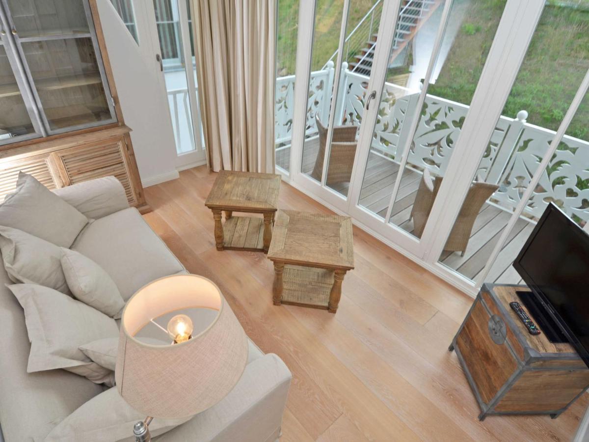 Villa "Johanna" Sellin - Wg13 Mit Kamin Und Zwei Balkonen Sellin (Rugen) Exterior foto